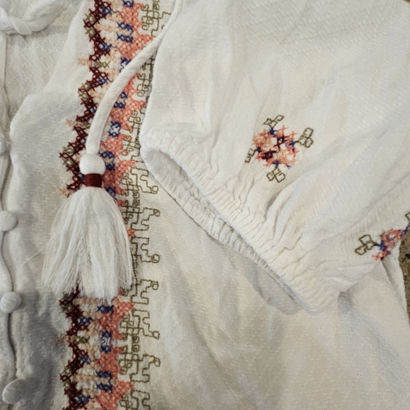 Knox Rose SZ L Hippie Boho Embroidered Short Sleeve White Dress W/Pockets - Picture 7 of 13